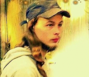 Ovaj ludi otac je nakon smrti žene decu na 10 godina zatvorio u podrum: Na šok način svet je 2019