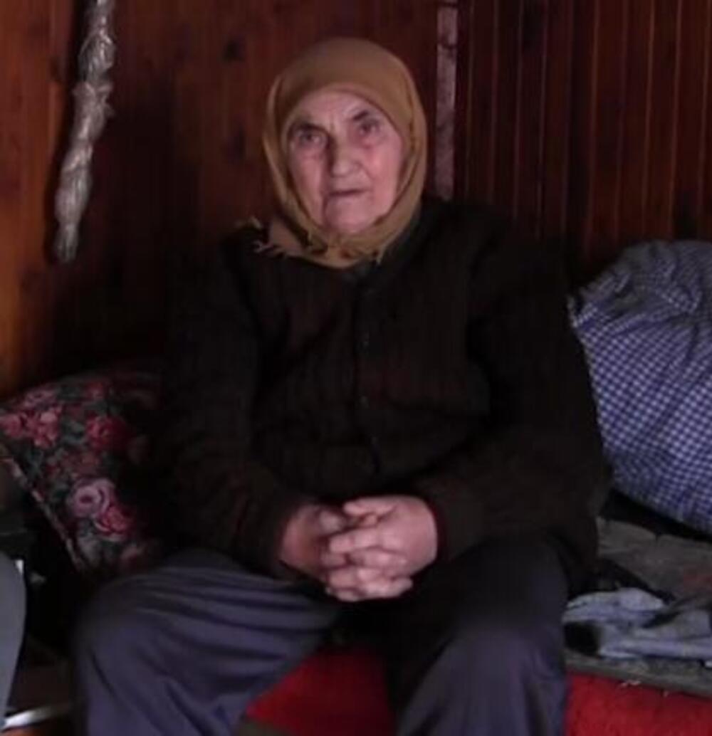Baki kod Sjenice umrlo 3 dece, zaboravljena od svih, dane provodi u patnji: Već 22 godine nema nikoga da joj pređe prag