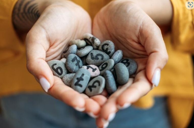 Da li ste znali da svaki horoskopski znak ima svoj srećan broj? Otkrijte koji je vaš i šta on znači