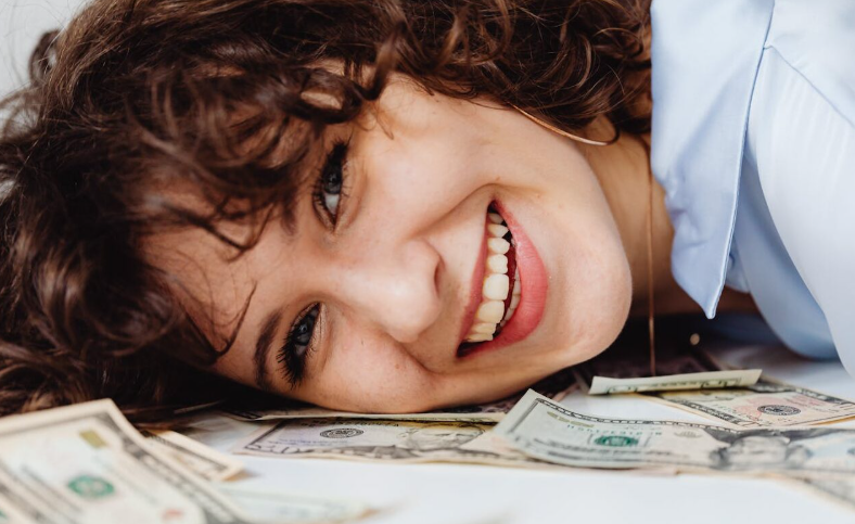 Baba Vanga tvrdi: ova 3 horoskopska znaka osuđena su na večitu patnju