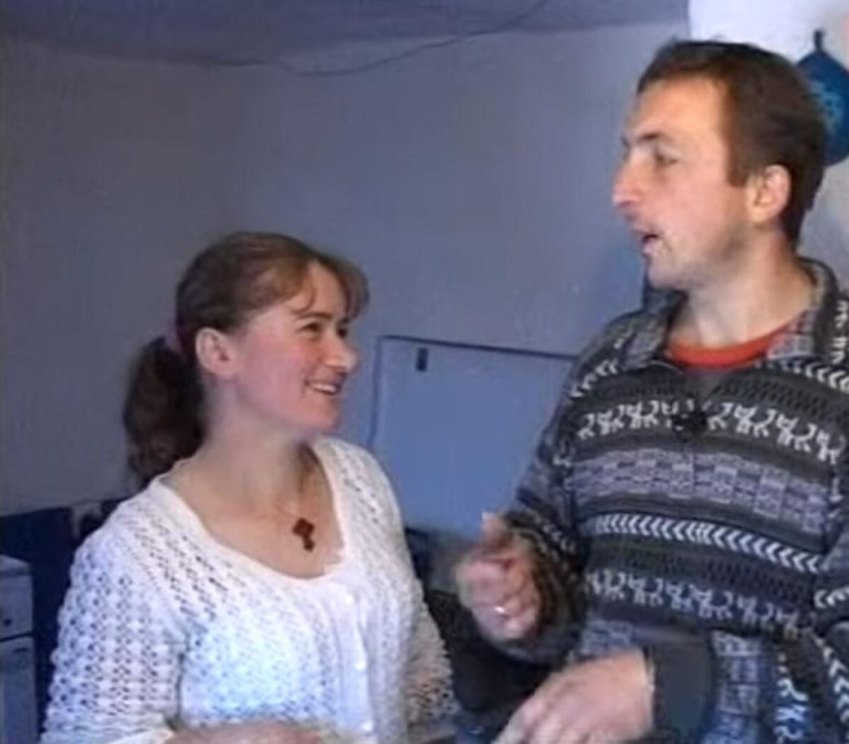 Darko se razočarao u Srpkinje pa oženio Albanku ne sluteći kako će komšije reagovati: Čim je kročila u kuću usledio je šok