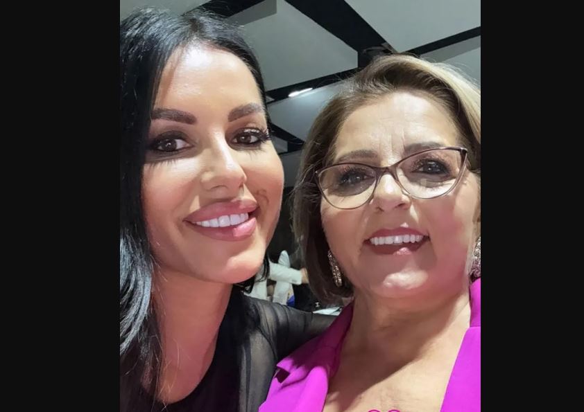 Majka Ibrahima mi je kupila prvu ikonu Svete Petke i rekla “ona ti je zaštitnica žena”: Kako je Seka objasnila sinovima da nana veruje u Alaha