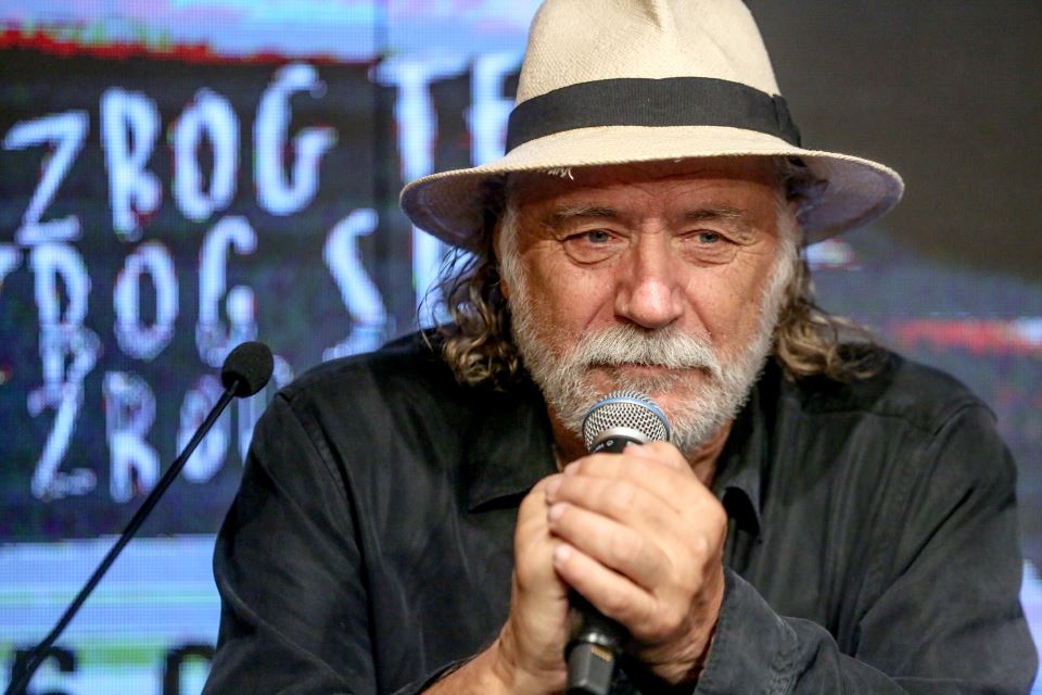 Rade Šerbedžija se stalno svađa oko ovoga sa 20 godina mlađom ženom: A ljudi im se sa strane smeju zbog toga