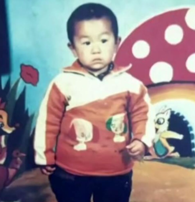 REKLI SU MI “VAŠ SIN JE NESTAO” Majka ga tražila 32 godine, a onda je ISTINA udarila kao grom: “BIO JE KOD KUĆE…”