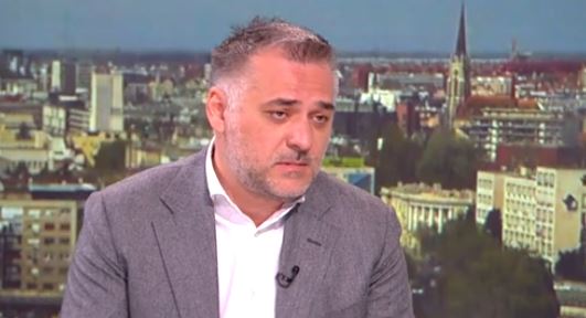 Boško otkrio da je mlada iz Srbije uzela sve koverte i pobegla sa bivšim dečkom: Još više je porodicu šikirala njena rođena sestra