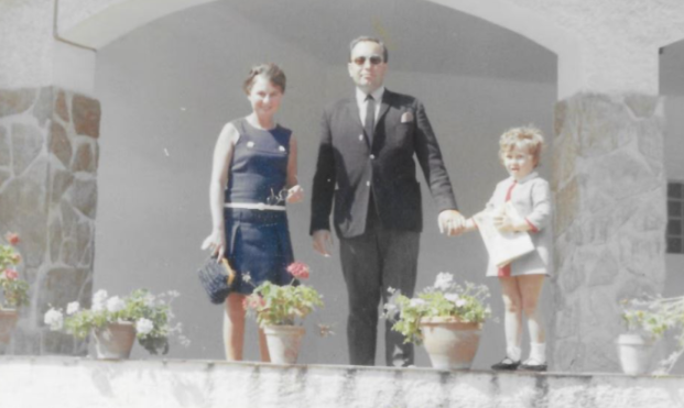 Moj otac je bio moj heroj, a onda je kad sam imala sedam godina nestao: Ono što sam godinama kasnije pročitala u novinama otkrilo je sramotnu istinu o njemu