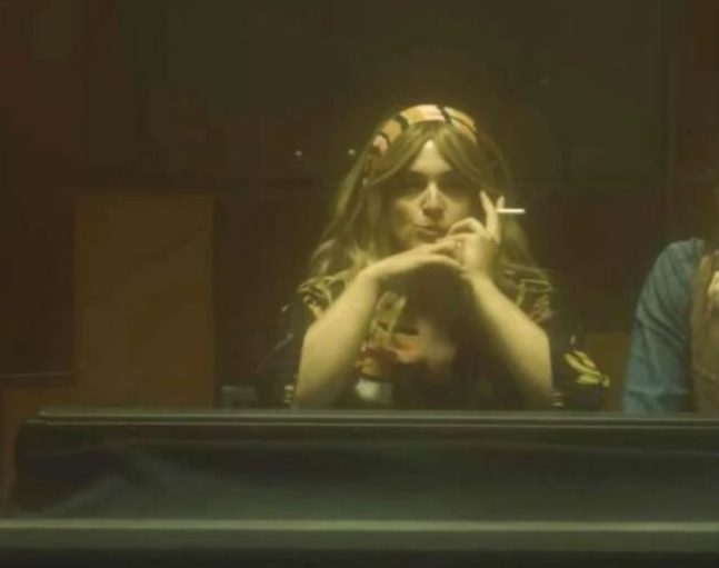 Ona je autor 3 najtužnije pesme na estradi: Jednu je majka posvetila pokojnom sinu, pa ubrzo za njim i ona oči sklopila