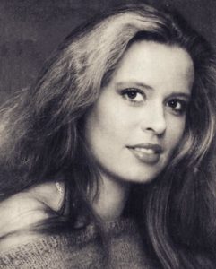 Posinku lepe glumice sudilo se za njenu tragičnu smrt: Otišla je dok je u rukama držala svoju tek rođenu bebu, a muž je sve gledao