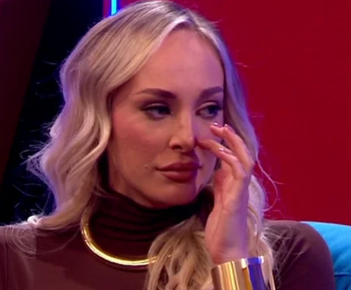 Smrtni slučaj u porodici! Luna Đogani slomljena od bola, jedva smogla snage da se oglasi i od njega ZAUVEK OPROSTI (FOTO)