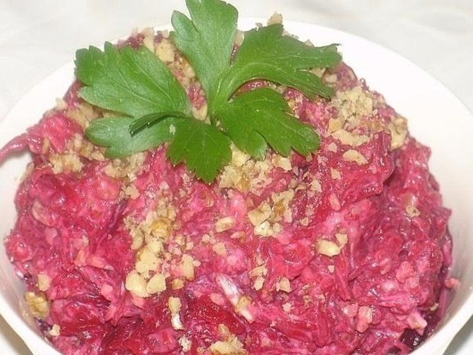 BOMBA ZA KRVNU SLIKU: Tri kašike dnevno, napravite ovu smjesu sami kod kuće