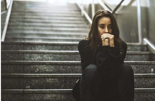 „Kao što crvi pojedu drvo, tako i briga pojede čovjeka