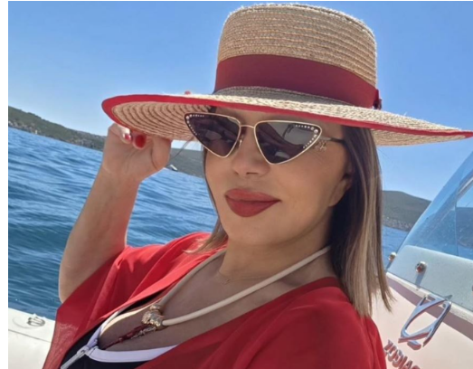 VIC DANA: Baba na samrti