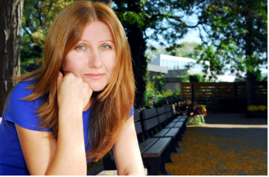 VOZILA se taksijem posle PONOĆI a onda je pretrnula od STRAHA , shvatila je ko je VOZAČ!