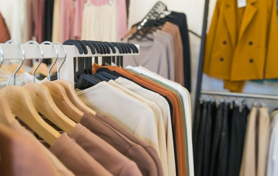 Pantalone, džemperi, majice, kao izvori zaraze, jedan virus može dugo da preživi u odeći, kako da se zaštitimo?